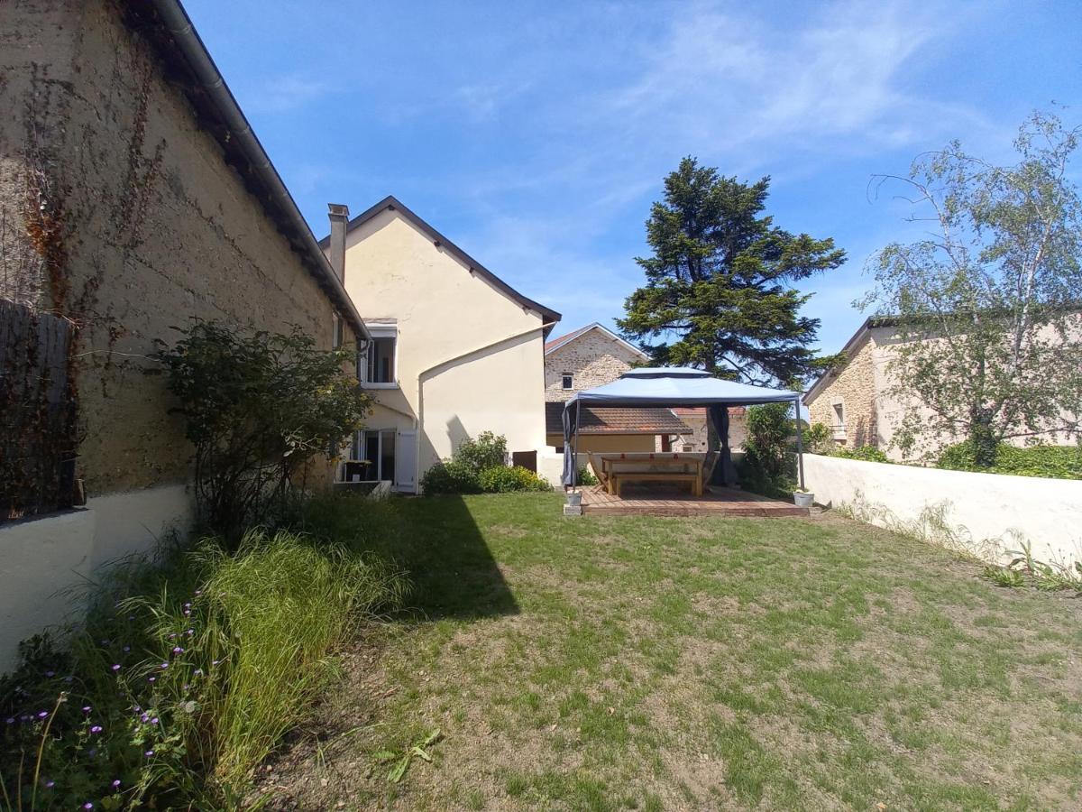 Gite Des Pleiades Villemoirieu Экстерьер фото